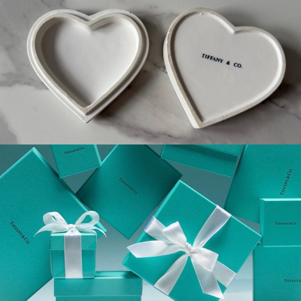 *SOLD* Shoulda bought it. ;) Tiffany & Co Heart Porcelain Trinket Holder